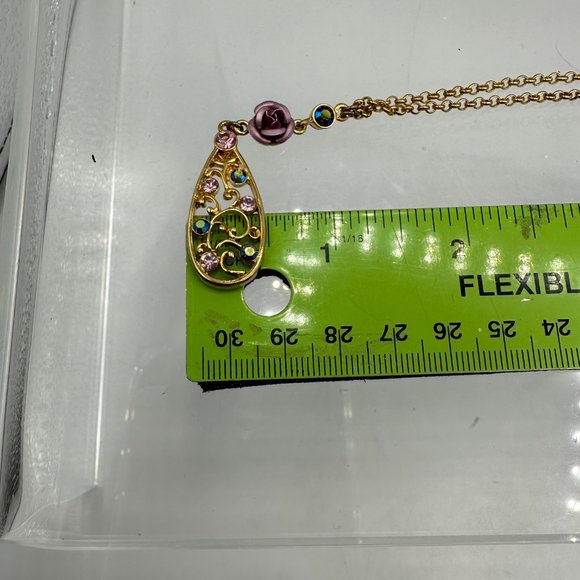 Avon Necklace Purple Rose Pendant Rhinestone Gold Tone Fashion Accessory - Picture 9 of 9